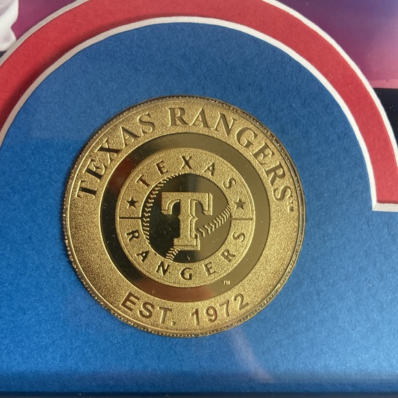 Collectors Yu Darvish Framed Limited Edition#8 Texas Rangers Medallion & Collage - Picture 2 of 8